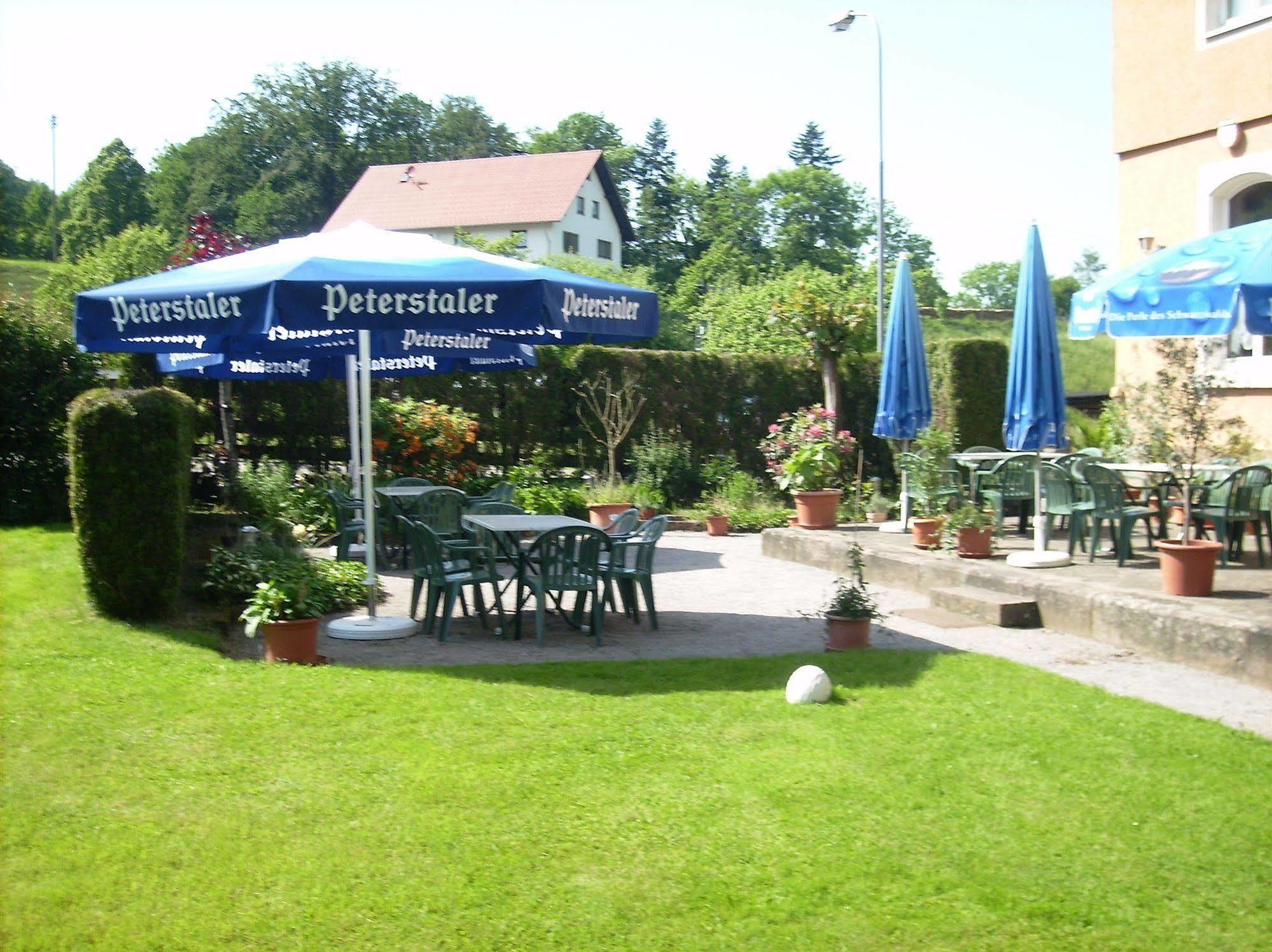 Gasthaus Finken ออปเพอเนา ภายนอก รูปภาพ